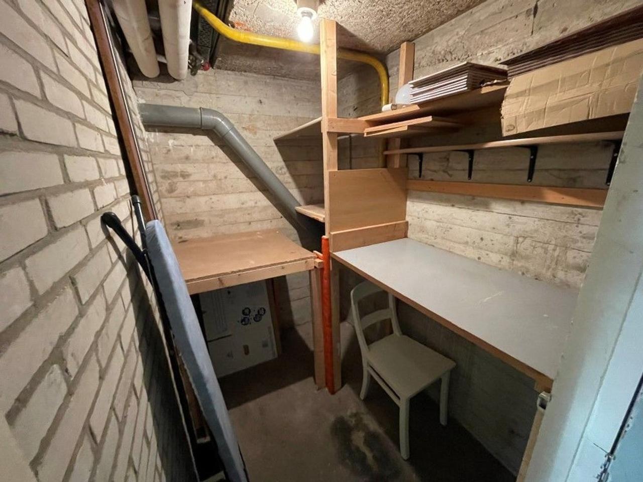 Furnished Two-Bedroom Apartment for Students - Image 6
