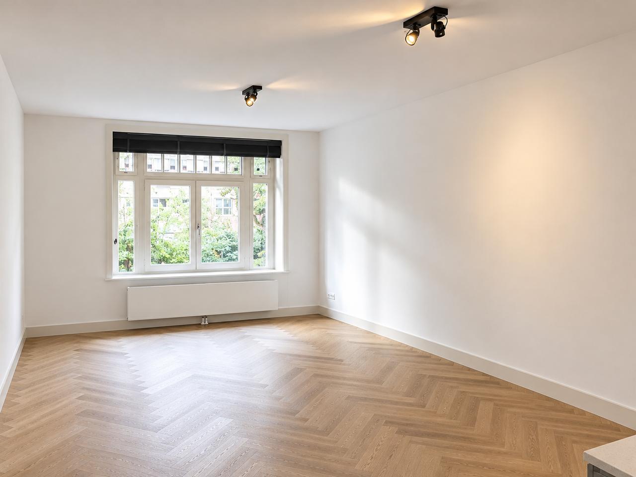 Dubbel benedenhuis met tuin in Middenmeer - Afbeelding 3