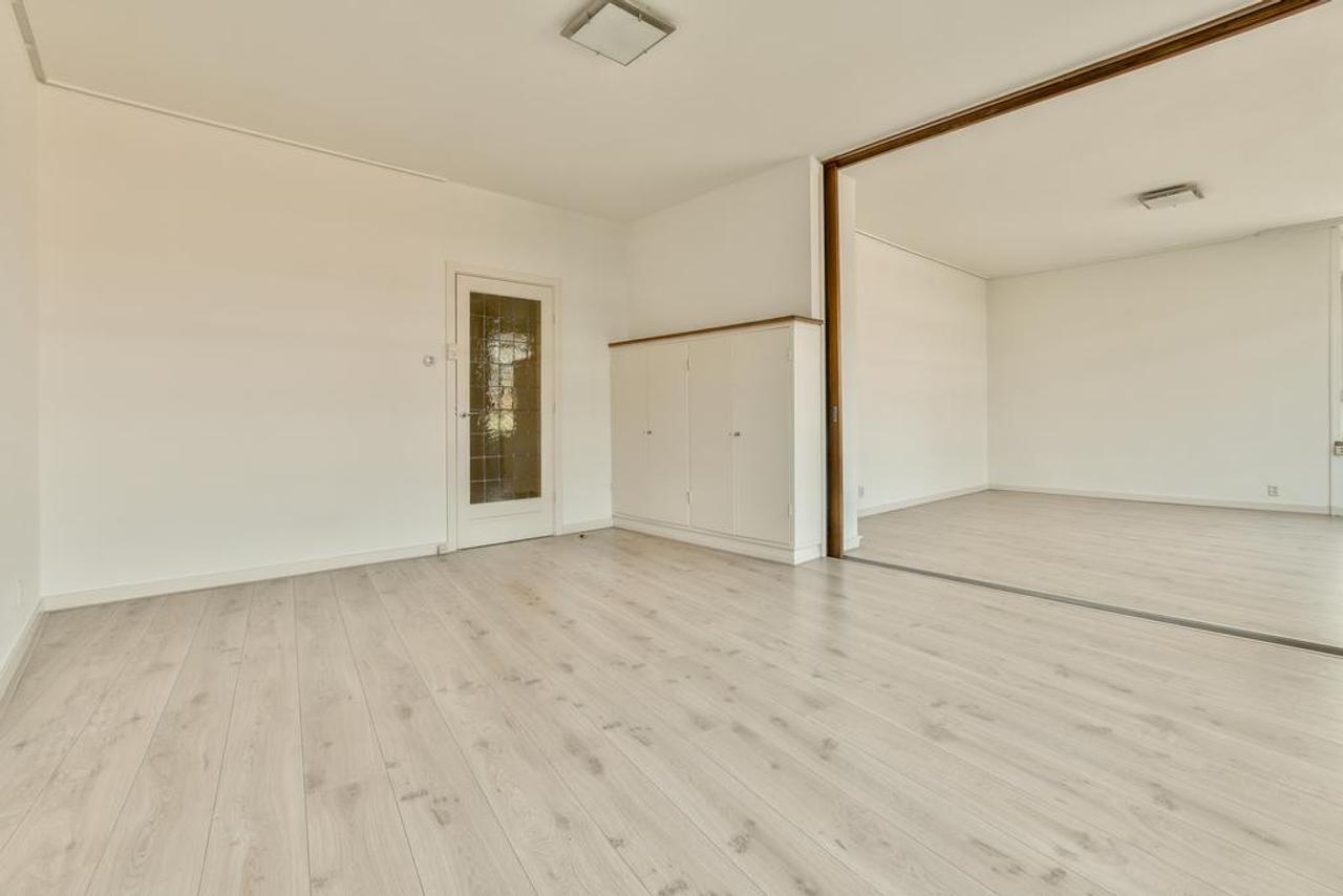 3-slaapkamerappartement met balkon in Apollobuurt - Afbeelding 8
