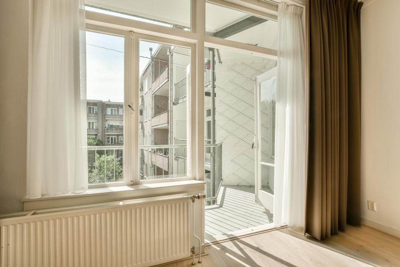 3-slaapkamerappartement met balkon in Apollobuurt - Afbeelding 14