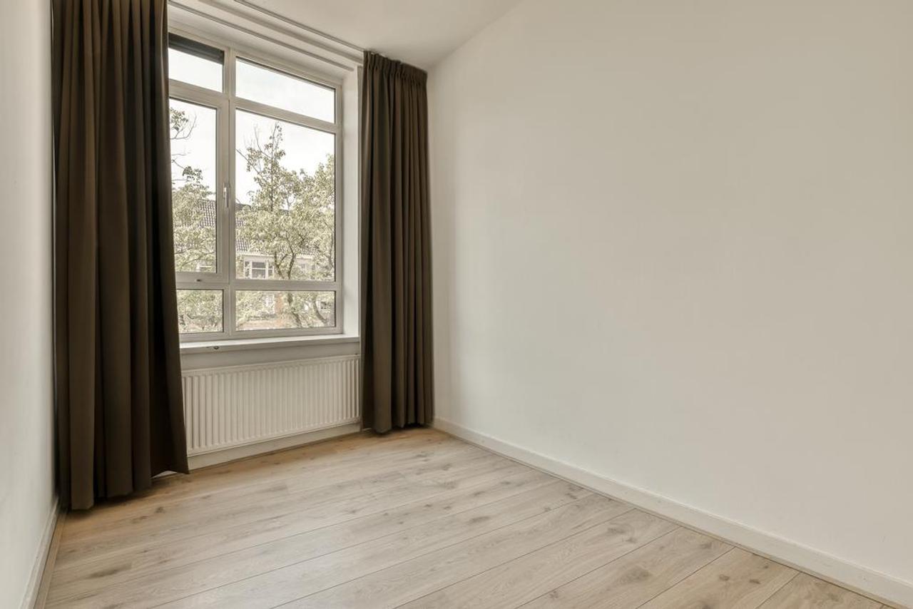 3-slaapkamerappartement met balkon in Apollobuurt - Afbeelding 24