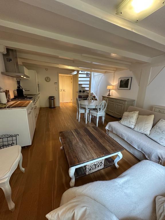 Gemeubileerd 2-kamerappartement aan de Keizersgracht - Afbeelding 4