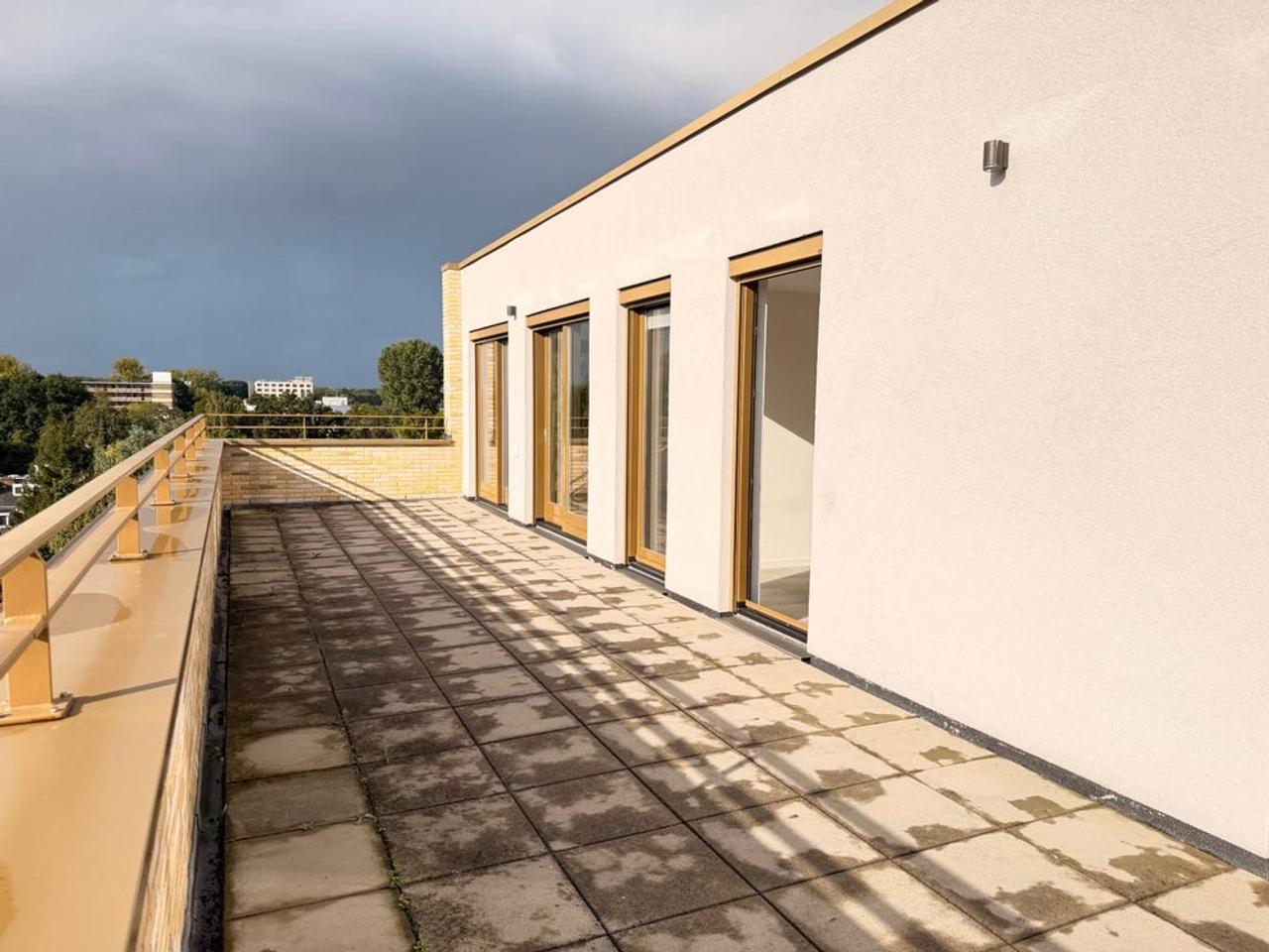 Penthouse met terras en parkeerplaats - Afbeelding 24
