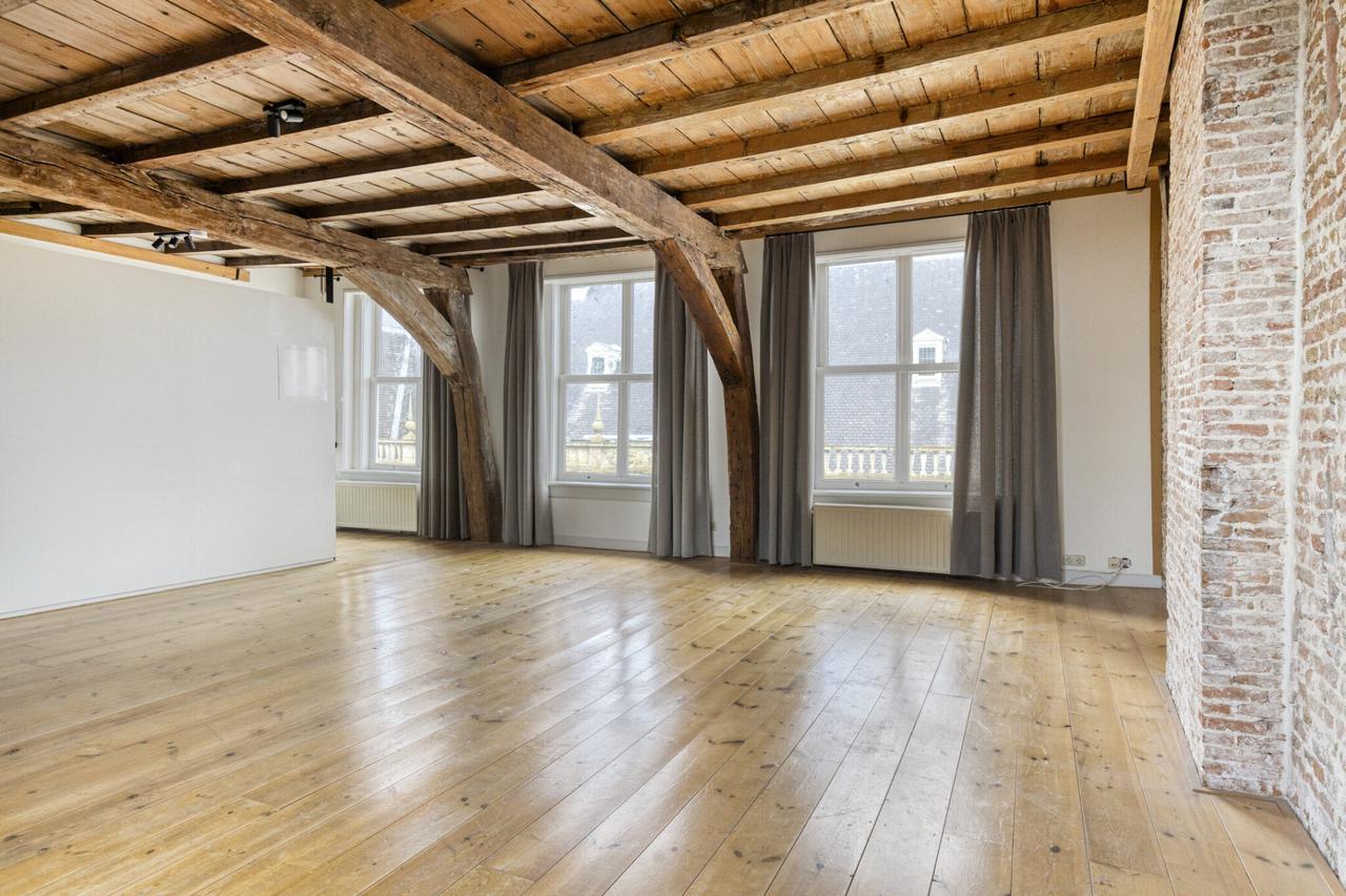 Rental Apartment on Breestraat - Image 5