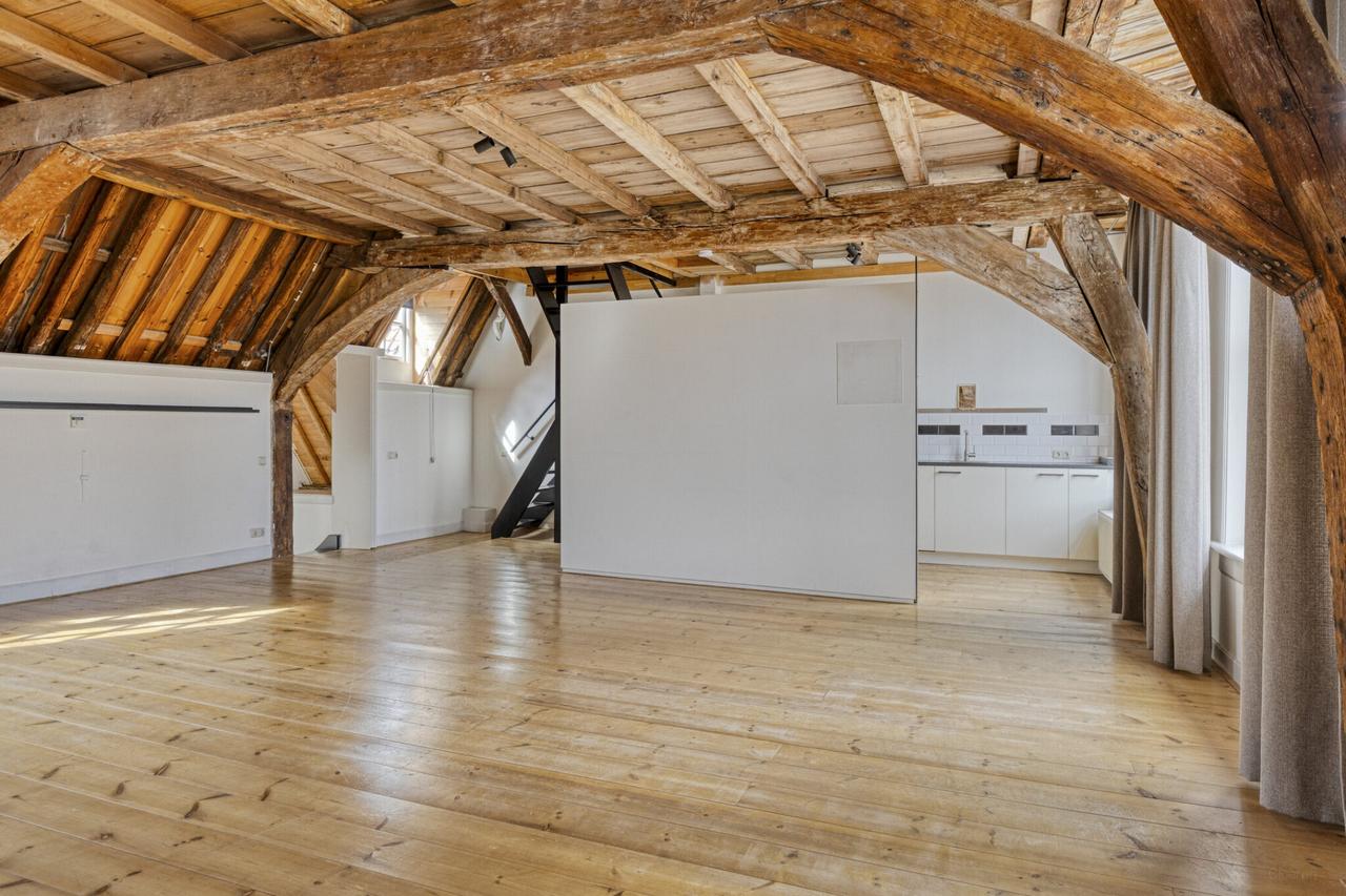 Rental Apartment on Breestraat - Image 10
