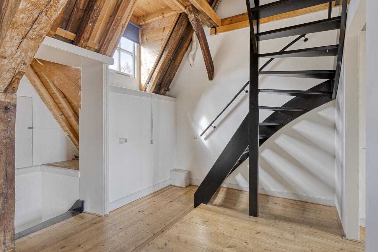 Rental Apartment on Breestraat - Image 14