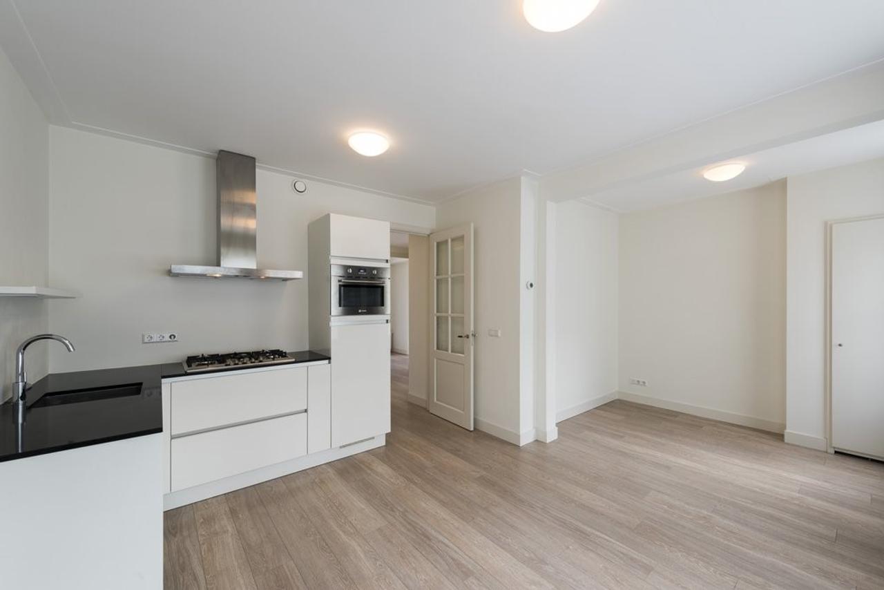 50 m² appartement met balkon in De Baarsjes - Afbeelding 2