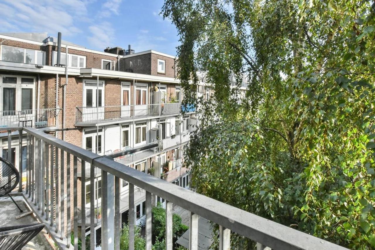 Apartment with Sunny Balcony on Westlandgracht - Image 16