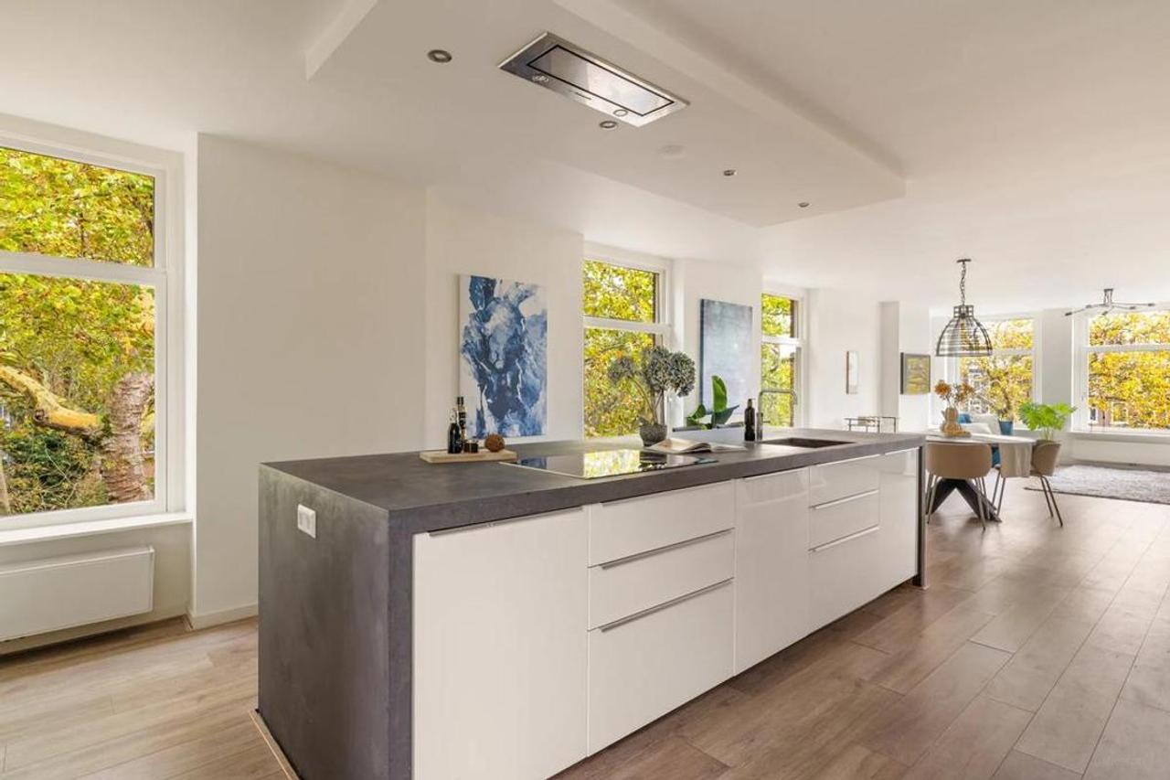 Gemeubileerd 4-kamerappartement met balkon - Afbeelding 12