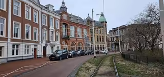 102 m² Upper-Floor Apartment in The Hague