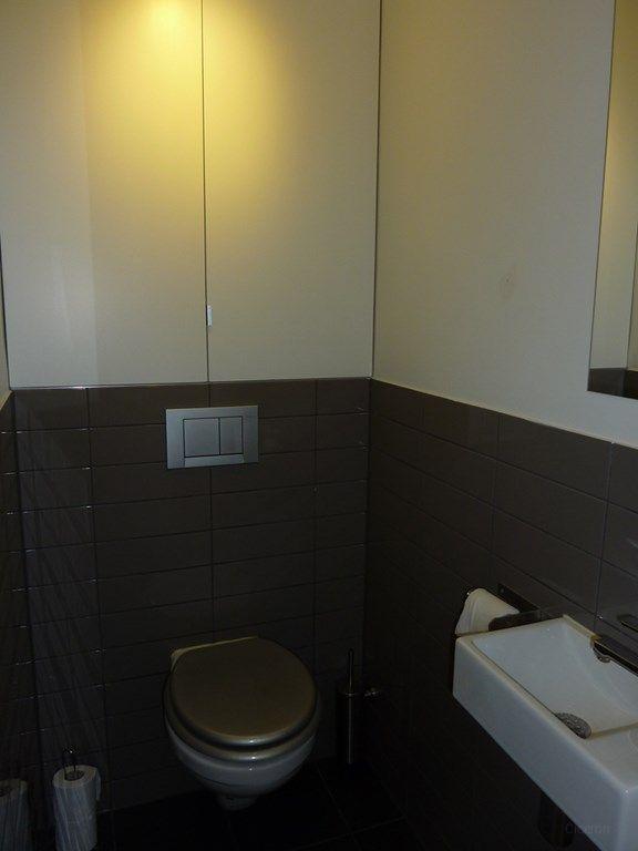 Furnished 1-Bedroom Apartment Near Vondelpark - Image 11