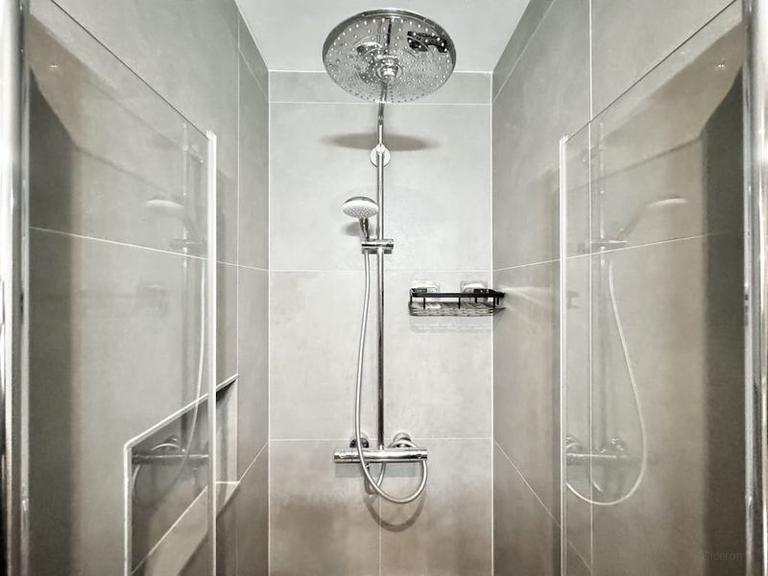 Furnished 1-Bedroom Apartment with Balcony - Image 13