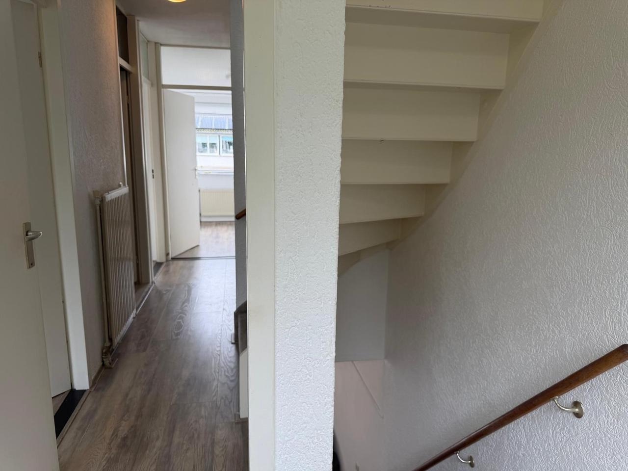 4-Bedroom House with Garden in Haarlem - Image 15
