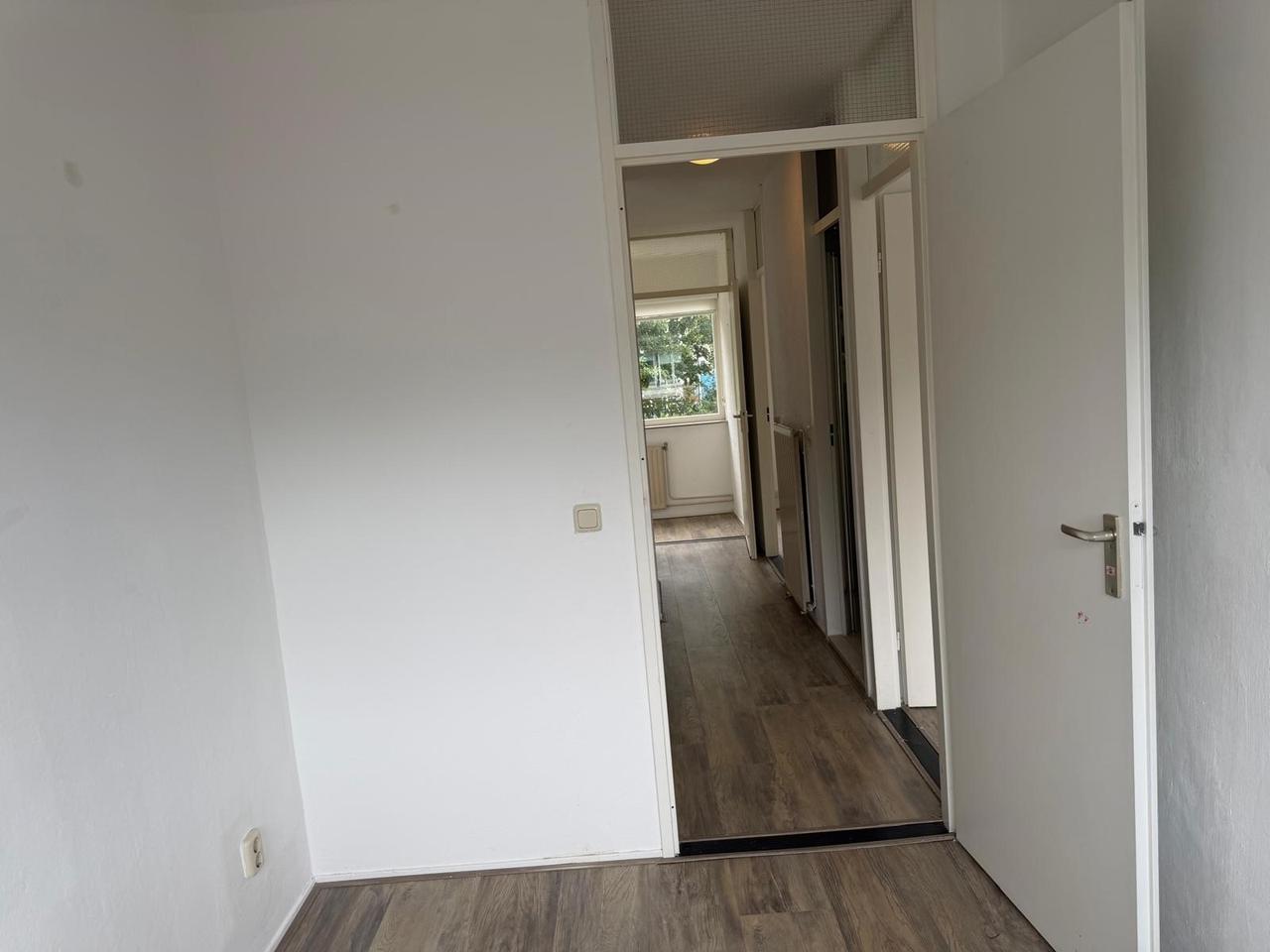 4-Bedroom House with Garden in Haarlem - Image 20