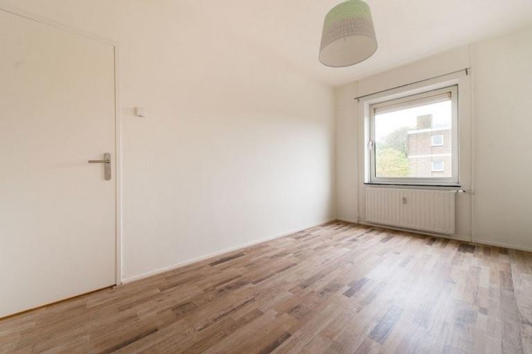 70 m² apartment near Amsterdam Zuid - Image 9