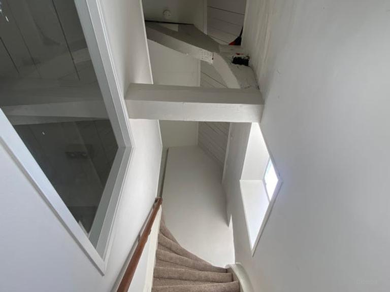 Furnished Townhouse by Lingehaven - Image 13