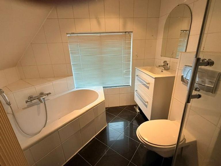 Gemeubileerd huis met 3 slaapkamers - Afbeelding 3