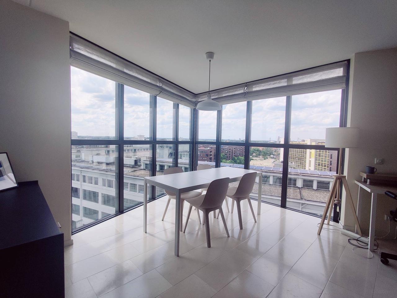 Gemeubileerd 2-kamerappartement van 73 m² - Afbeelding 4