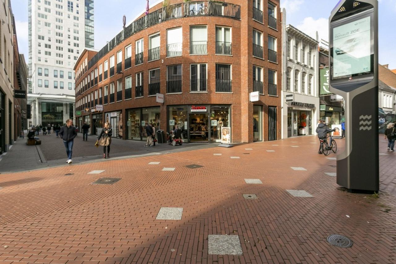 Gemeubileerd 2-kamerappartement van 73 m² - Afbeelding 11