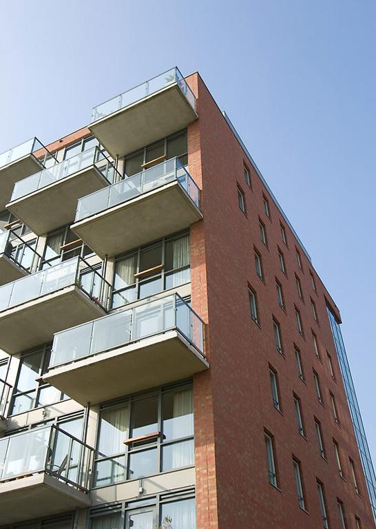 113 m² Apartment with Balcony and Garage - Image 14