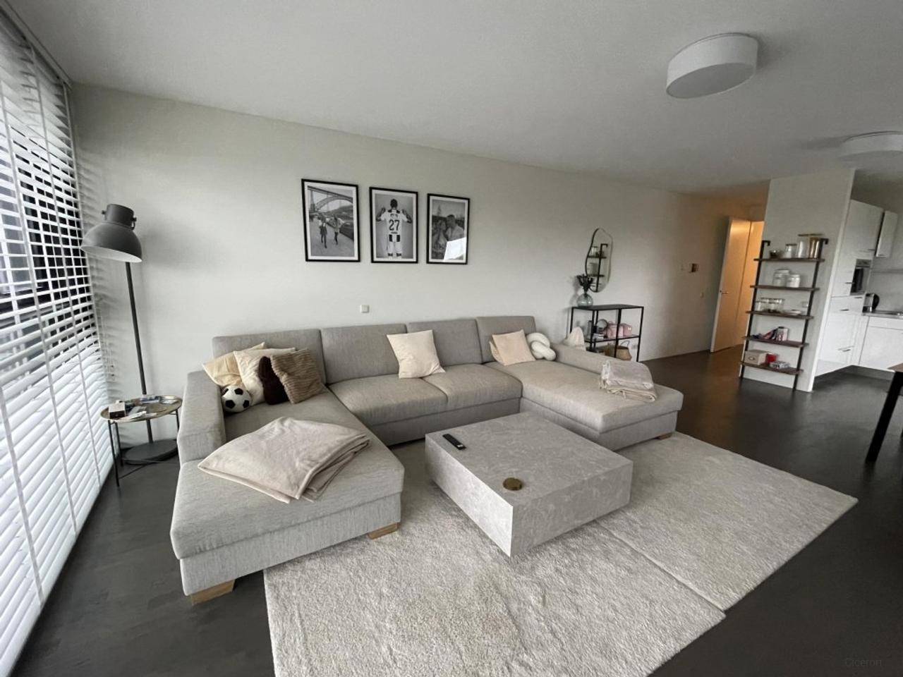 103 m² wonen met zwembad en uitzicht - Afbeelding 5