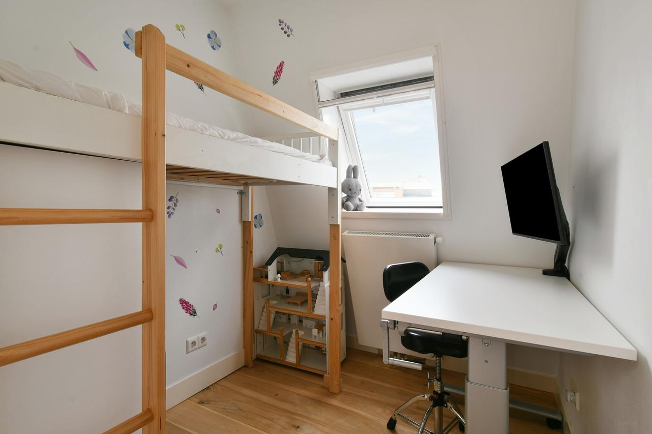 Drie slaapkamers met twee dakterrassen - Afbeelding 34