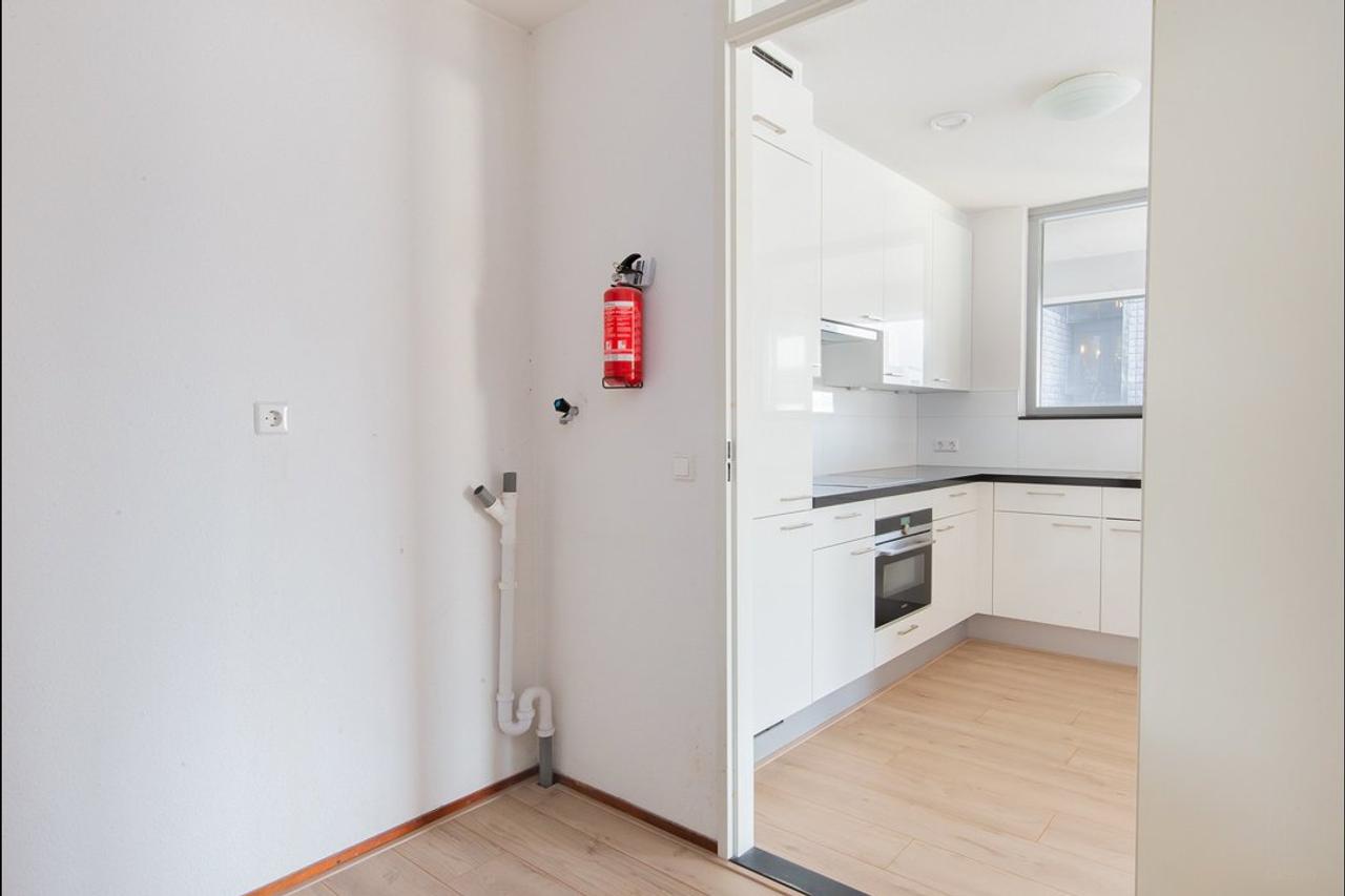 117 m² wonen met zwembad en Maaszicht - Afbeelding 4