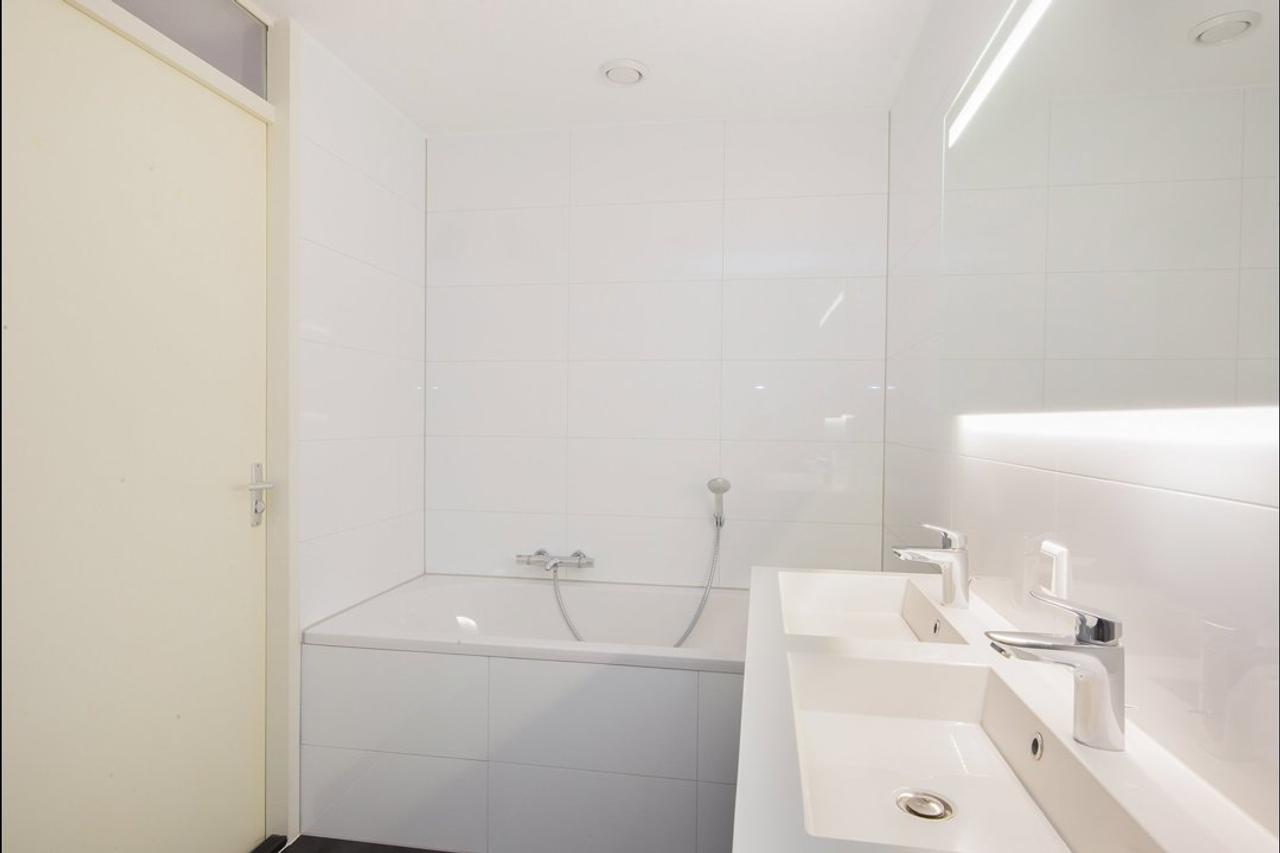117 m² wonen met zwembad en Maaszicht - Afbeelding 6