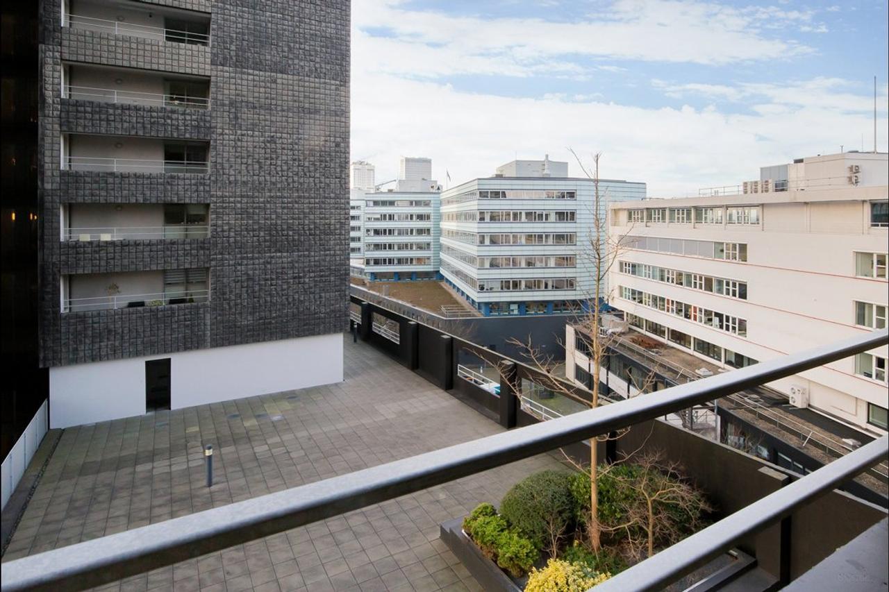 117 m² wonen met zwembad en Maaszicht - Afbeelding 14
