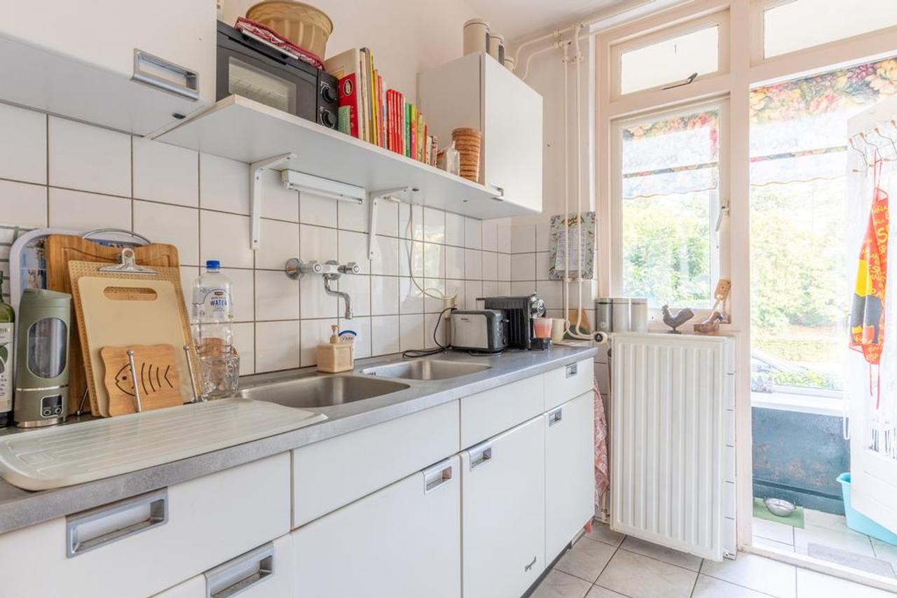 Gemeubileerd appartement met tuin en garage - Afbeelding 4