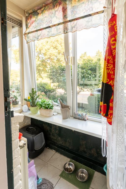 Gemeubileerd appartement met tuin en garage - Afbeelding 6