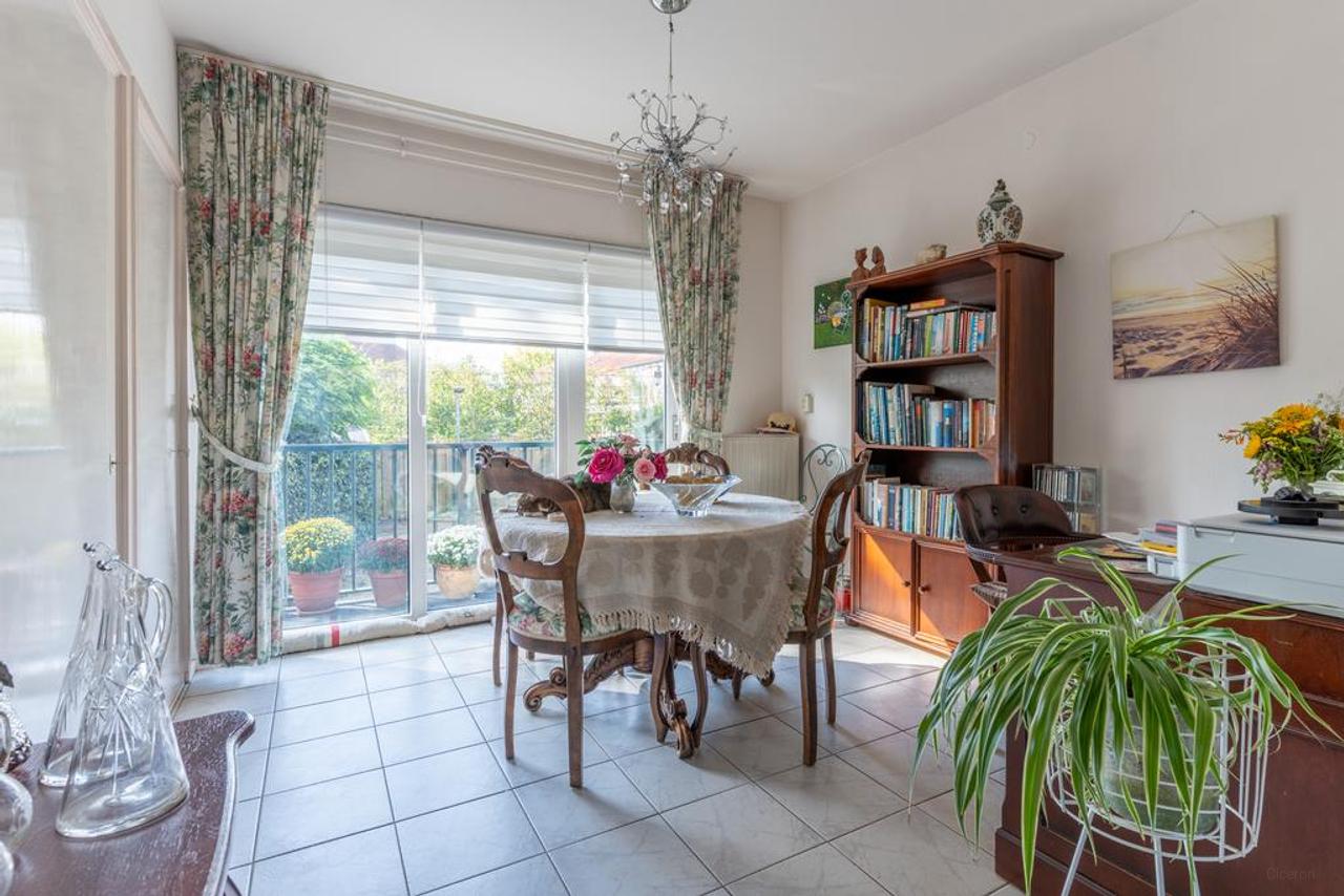 Gemeubileerd appartement met tuin en garage - Afbeelding 8