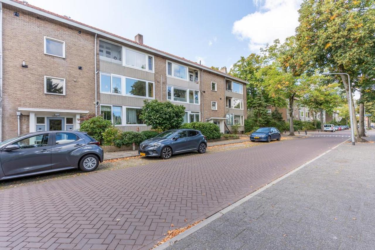Gemeubileerd appartement met tuin en garage - Afbeelding 20