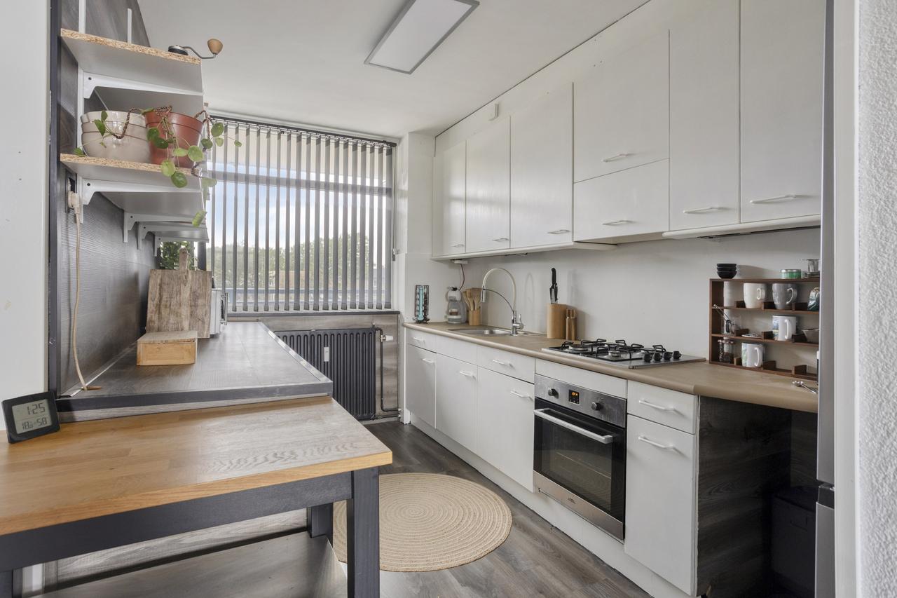 Driekamerappartement met balkon bij Oosterplas - Afbeelding 10