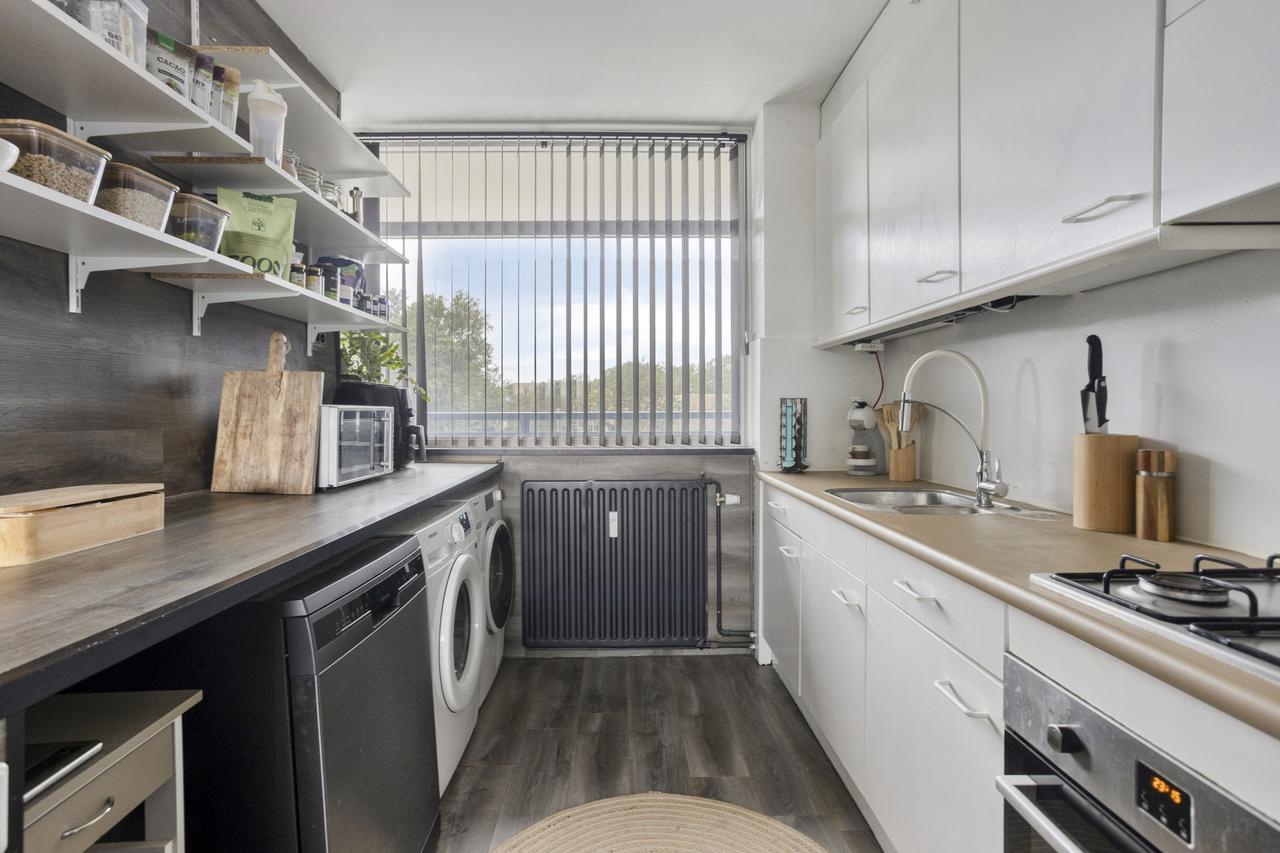 Driekamerappartement met balkon bij Oosterplas - Afbeelding 11