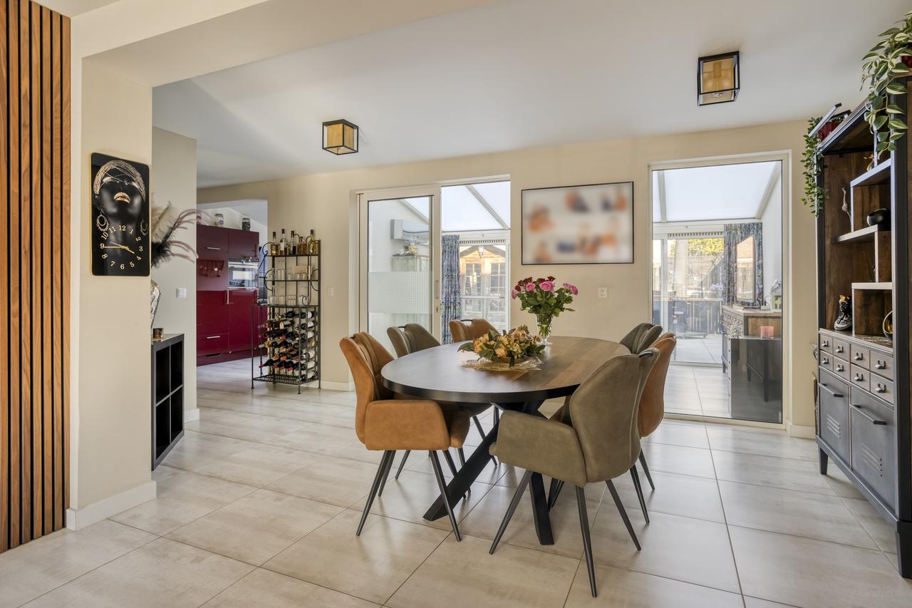 159 m² woning met 4 slaapkamers en tuin - Afbeelding 4