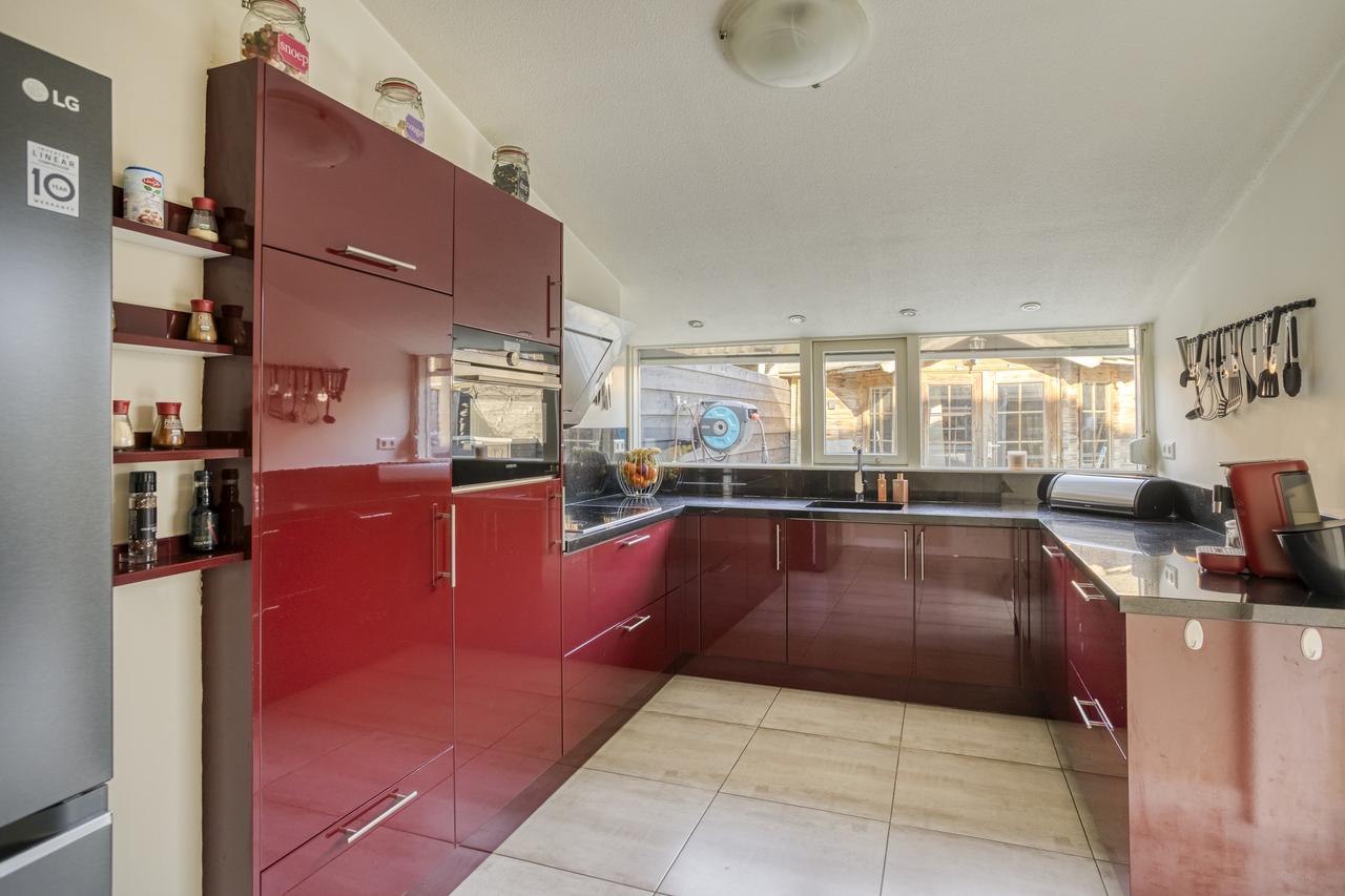 159 m² woning met 4 slaapkamers en tuin - Afbeelding 8