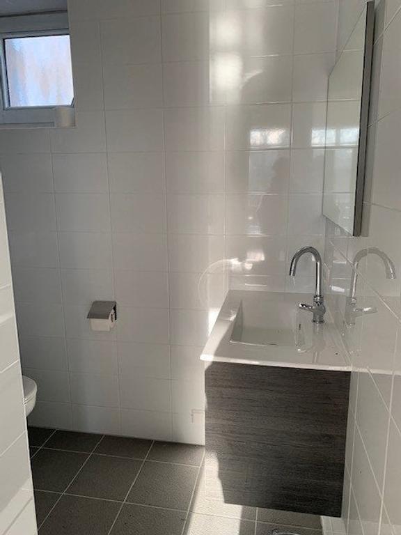 Apartment on Noordsingel - Image 23