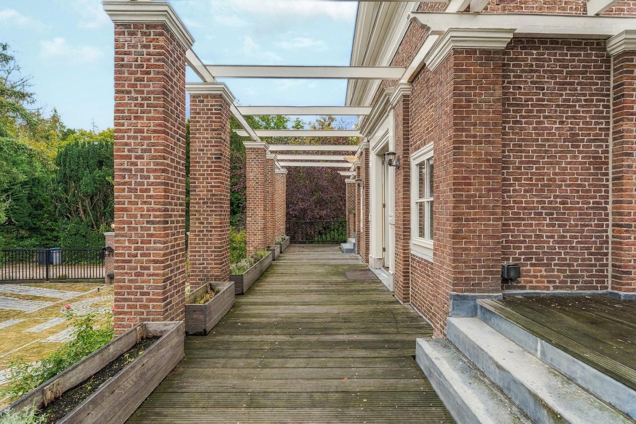 Monumental villa with garden in Wassenaar - Image 23