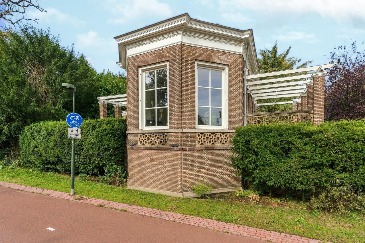 Monumental villa with garden in Wassenaar - Image 66