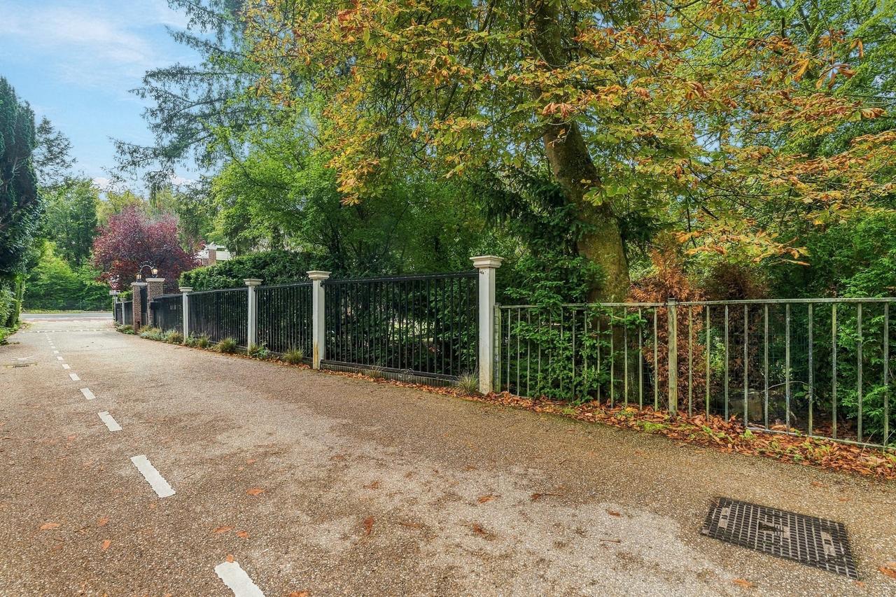 Monumental villa with garden in Wassenaar - Image 69