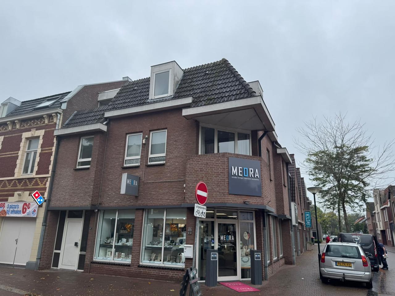 128 m² bovenwoning met royaal dakterras - Afbeelding 1