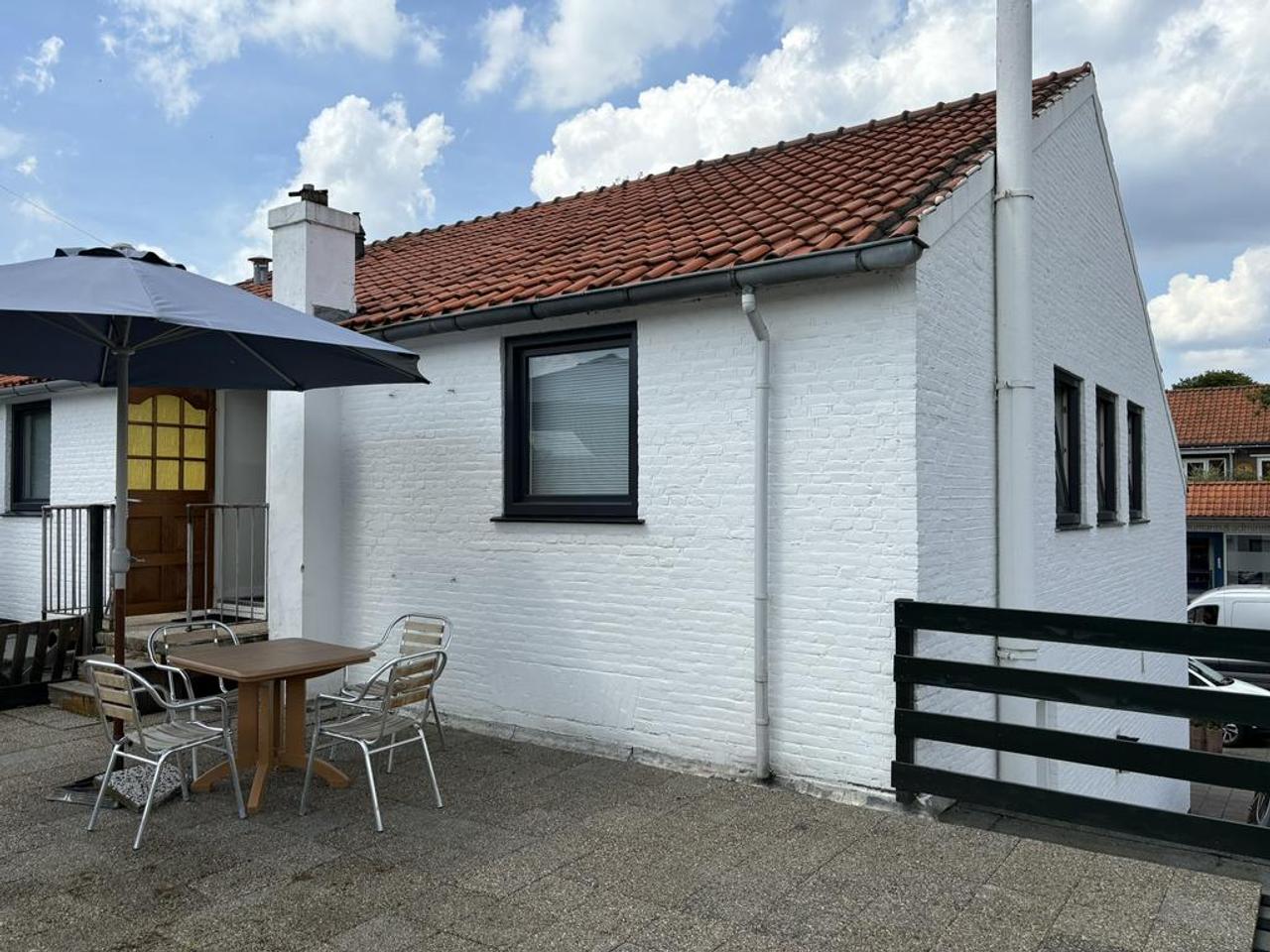 Studentenkamer van 16 m² met dakterras - Afbeelding 12