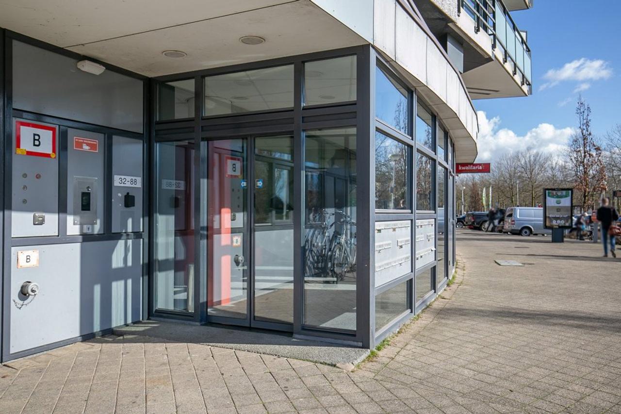 150 m² apartment with balcony in De Meern - Image 2