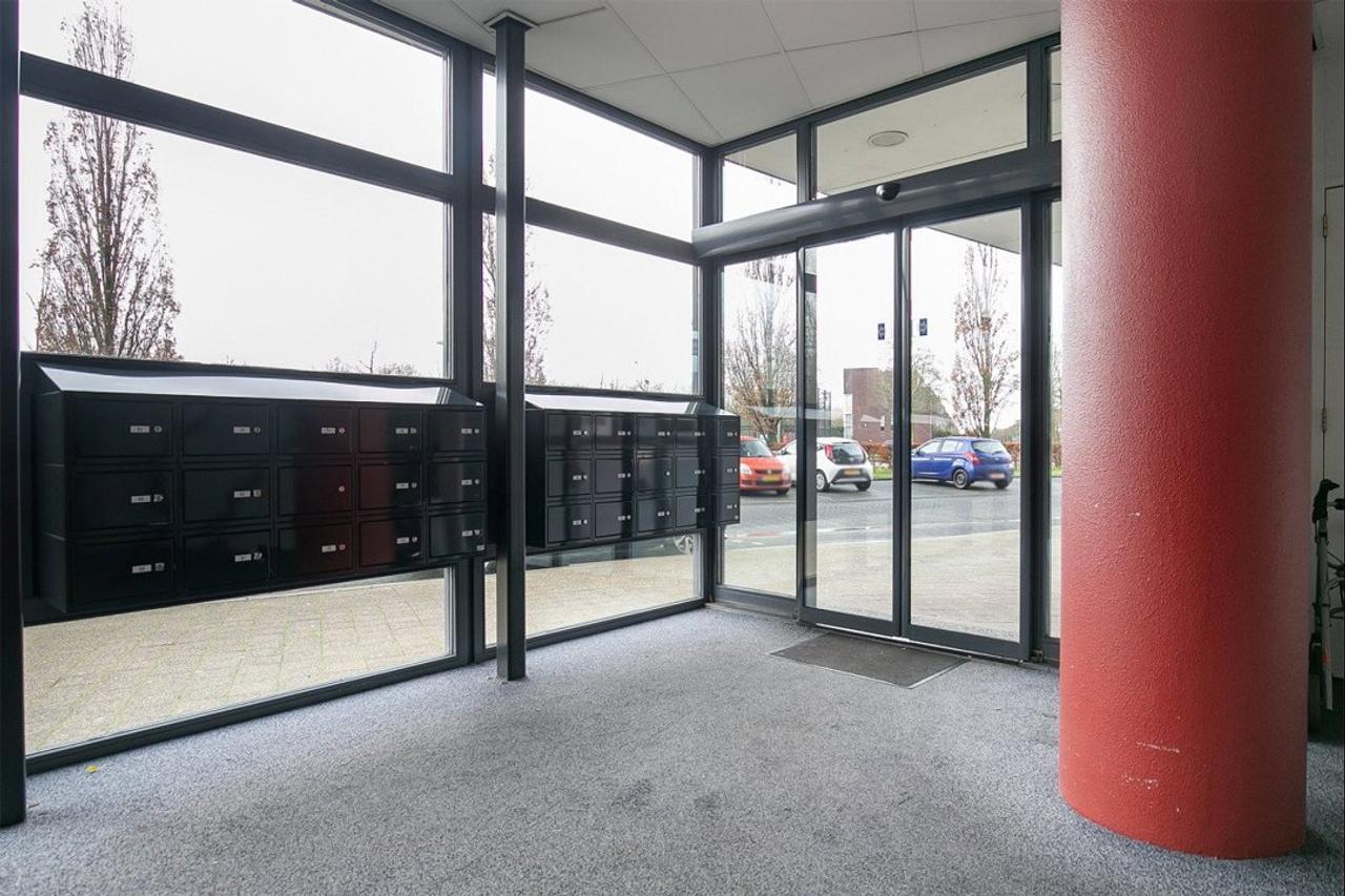 150 m² apartment with balcony in De Meern - Image 3