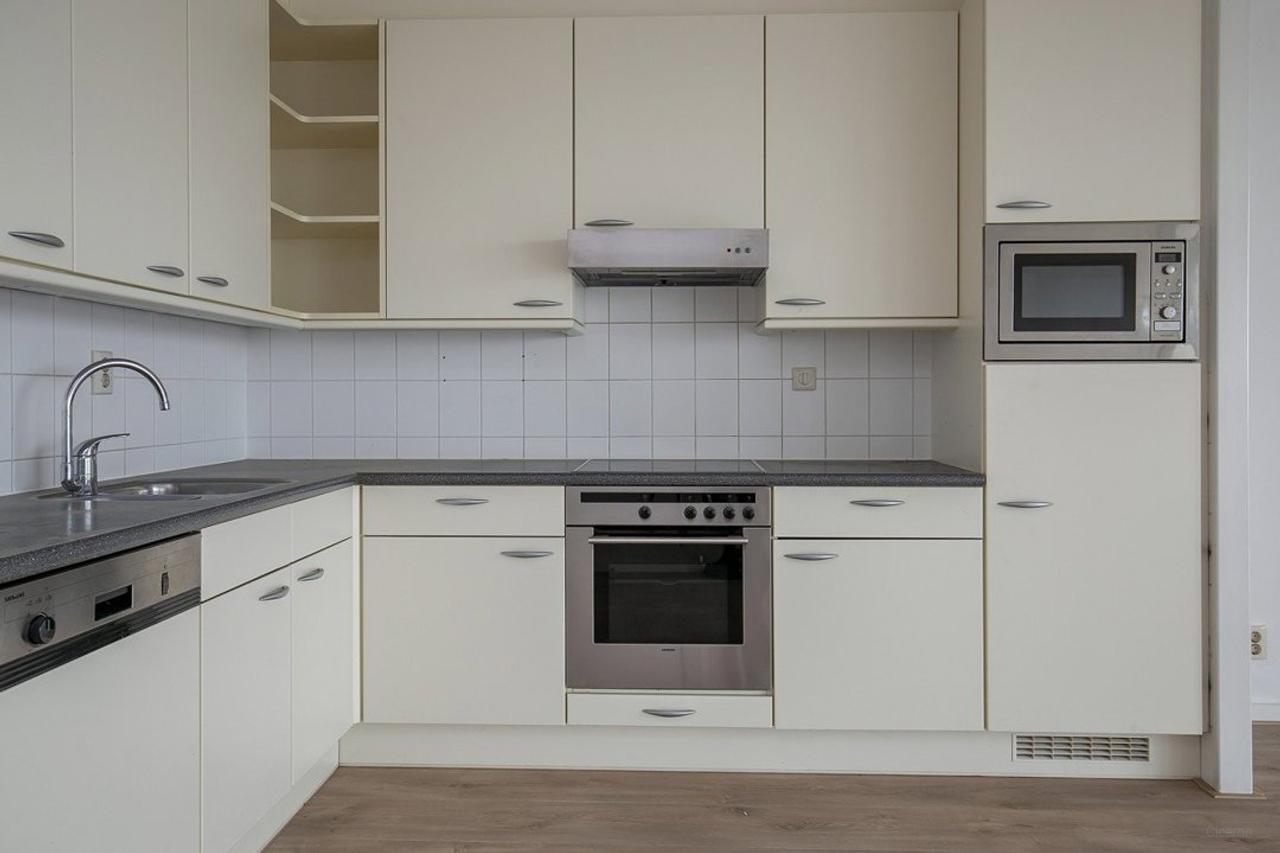 150 m² apartment with balcony in De Meern - Image 14
