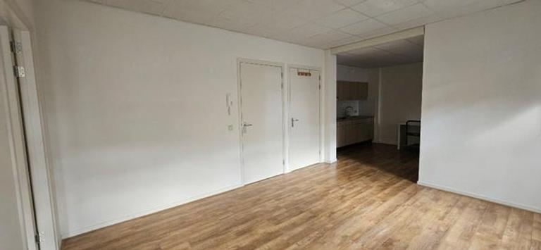60 m² apartment with garden in Leiden - Image 8