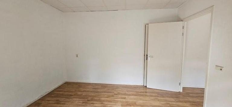 60 m² apartment with garden in Leiden - Image 14