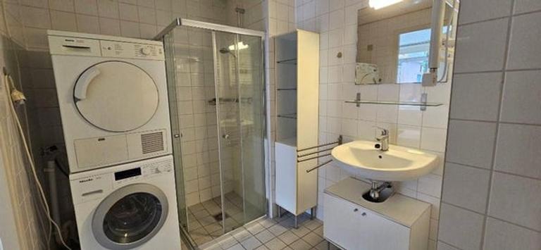 60 m² apartment with garden in Leiden - Image 16