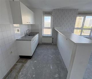 Direct beschikbaar 3-kamerappartement op 9e verdieping - Afbeelding 3